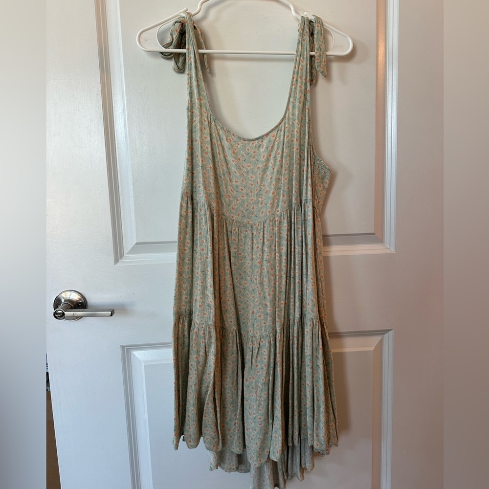 American Eagle Tie Sleeve Floral Midi Dress